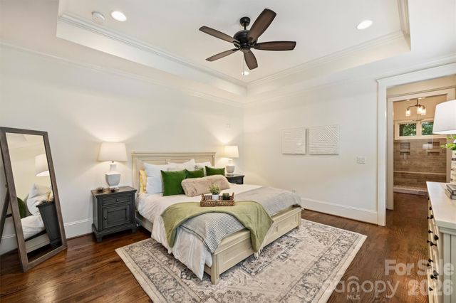 4507 Givens Way, Charlotte, NC 28209