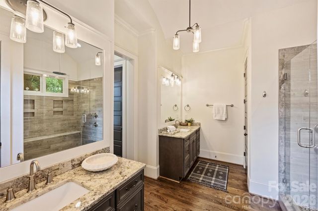4507 Givens Way, Charlotte, NC 28209