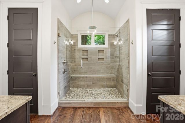 4507 Givens Way, Charlotte, NC 28209