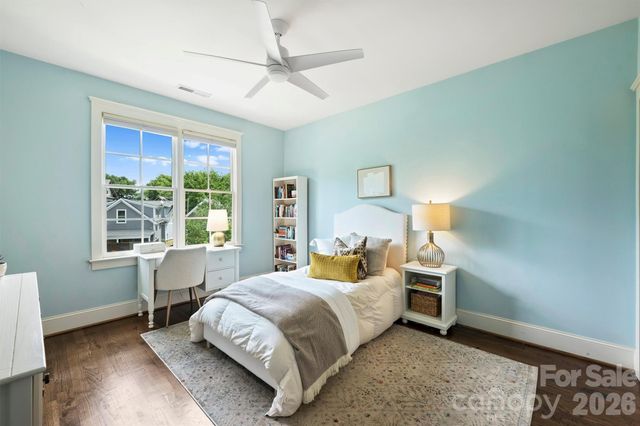 4507 Givens Way, Charlotte, NC 28209