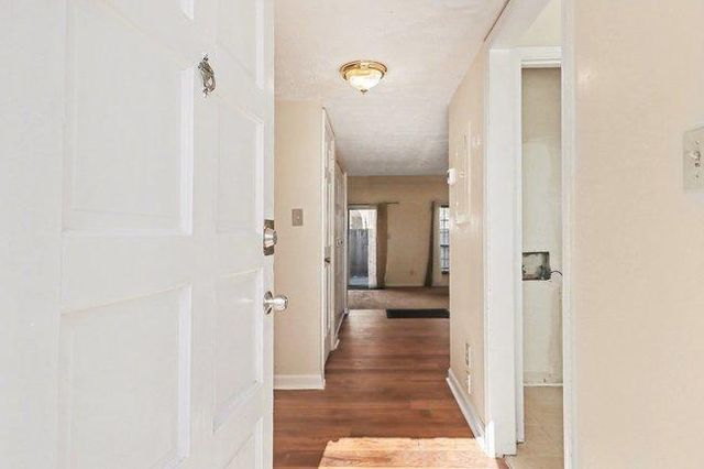 1388 Wood Circle S, Morrow, GA 30260