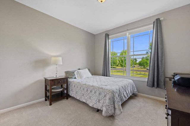 W349N5830 Sunflower COURT, Oconomowoc, WI 53066