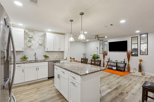 12223 Palmyra Dr, Baton Rouge, LA 70807