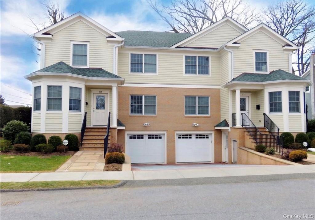 114 Oak Street 114, Harrison, NY 10528