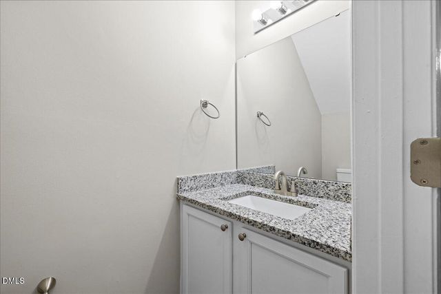 4721 Tanglewood Oaks Street, Raleigh, NC 27610