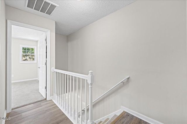 4721 Tanglewood Oaks Street, Raleigh, NC 27610