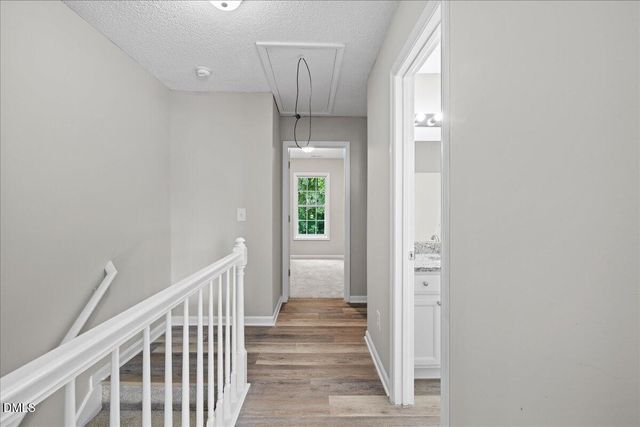 4721 Tanglewood Oaks Street, Raleigh, NC 27610