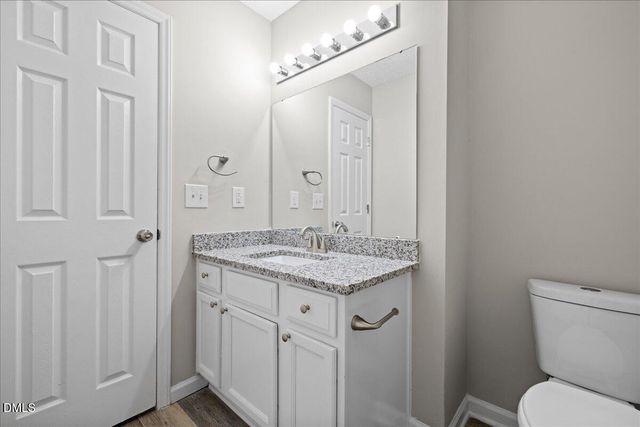 4721 Tanglewood Oaks Street, Raleigh, NC 27610