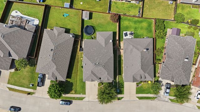 10212 Point Lobos Trail, Fort Worth, TX 76177