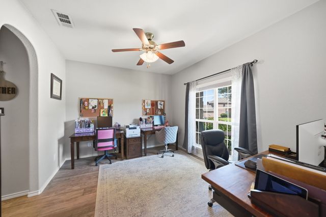 10212 Point Lobos Trail, Fort Worth, TX 76177
