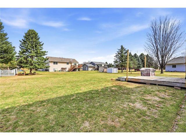 519 Sycamore Drive, New Richmond, WI 54017