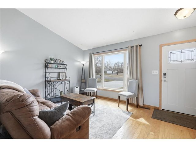 519 Sycamore Drive, New Richmond, WI 54017