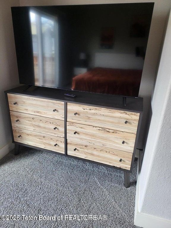 360 WOODEN SPUR Drive, Alpine, WY 83128 photo 23