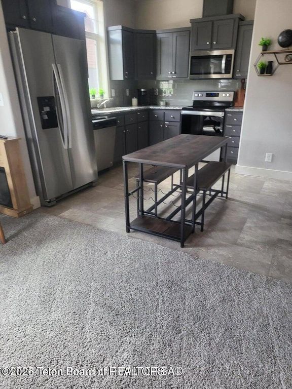 360 WOODEN SPUR Drive, Alpine, WY 83128 photo 27