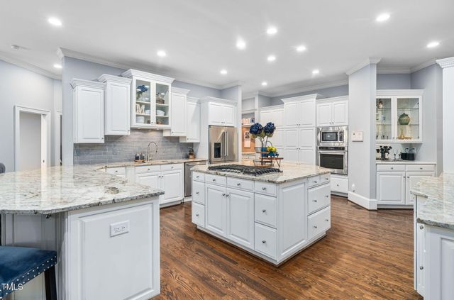 114 Kendleton Place, Cary, NC 27518