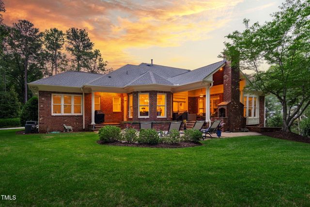 114 Kendleton Place, Cary, NC 27518