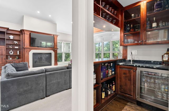 114 Kendleton Place, Cary, NC 27518