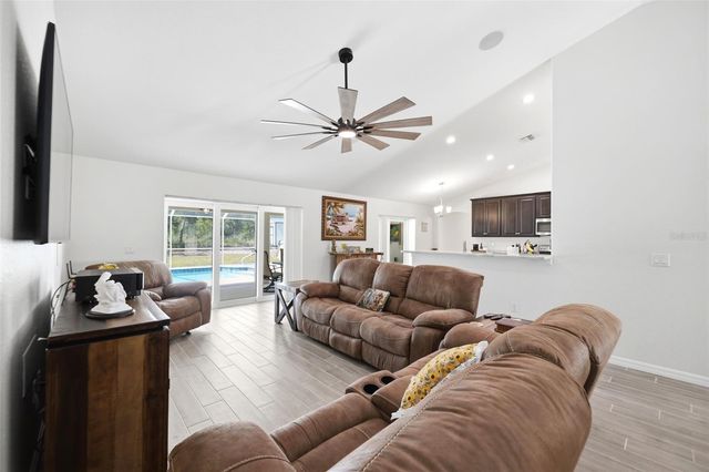11020 SAGE THRASHER AVENUE, Weeki Wachee, FL 34614