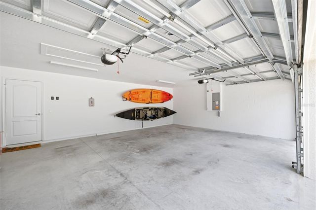 11020 SAGE THRASHER AVENUE, Weeki Wachee, FL 34614