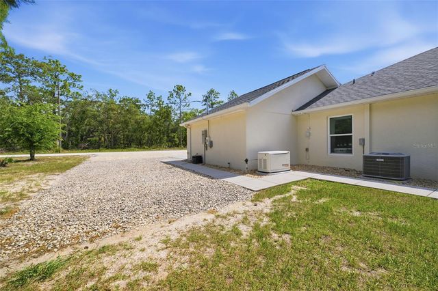 11020 SAGE THRASHER AVENUE, Weeki Wachee, FL 34614