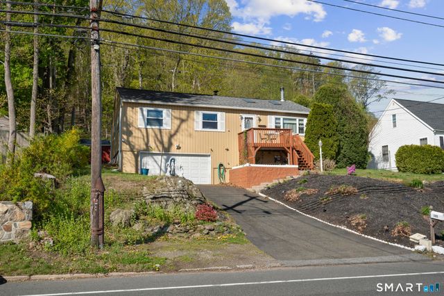 123 River Road, Shelton, CT 06484