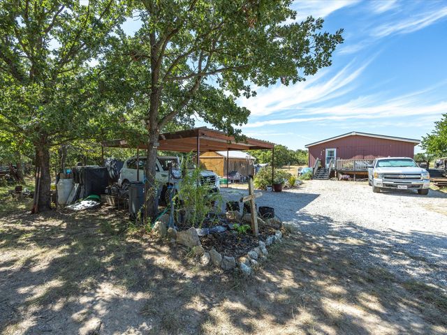 353 R And R Drive, Springtown, TX 76082