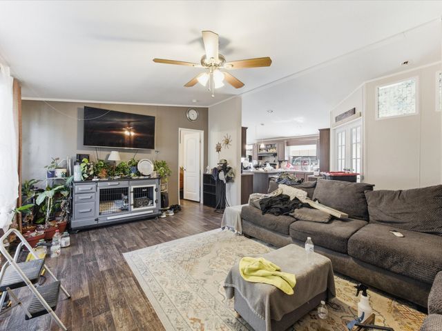 353 R And R Drive, Springtown, TX 76082