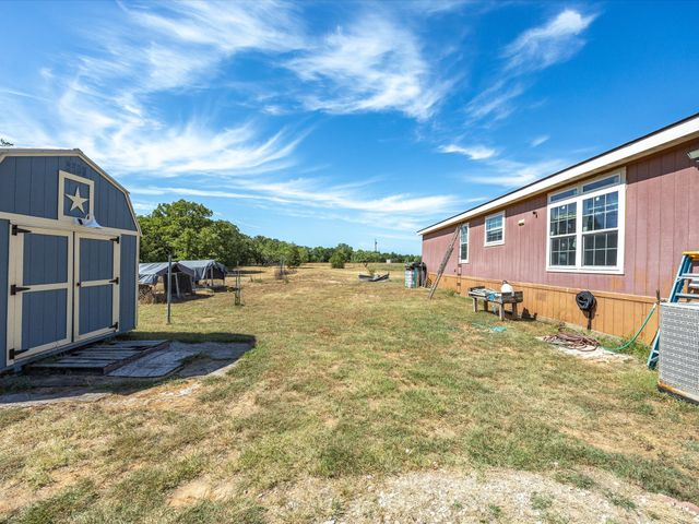 353 R And R Drive, Springtown, TX 76082