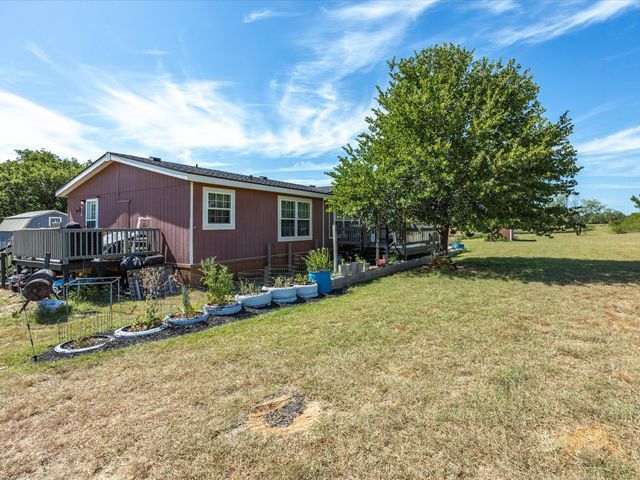 353 R And R Drive, Springtown, TX 76082