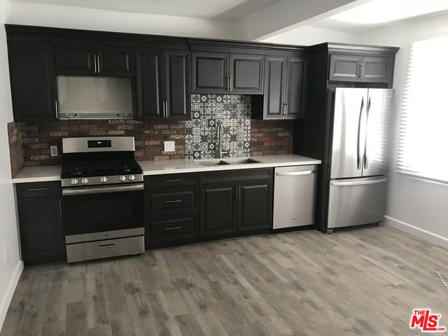 2116 Kent Street, Los Angeles, CA 90026