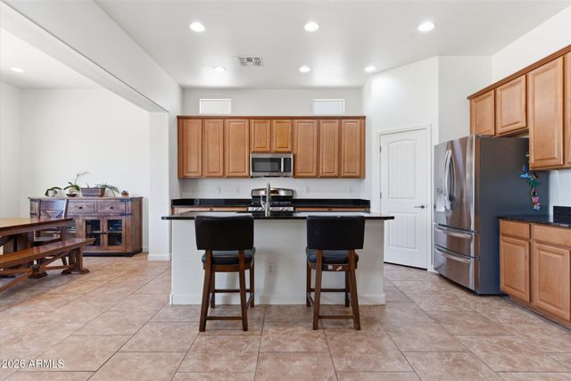 674 E Sipapu Drive, Gilbert, AZ 85297