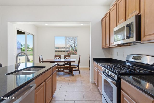 674 E Sipapu Drive, Gilbert, AZ 85297