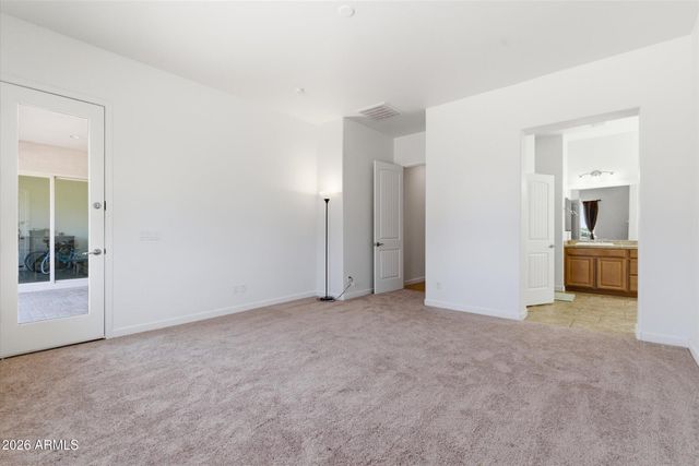 674 E Sipapu Drive, Gilbert, AZ 85297