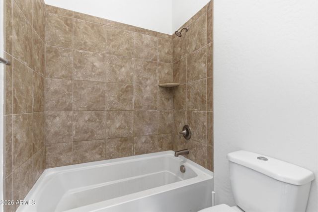 674 E Sipapu Drive, Gilbert, AZ 85297