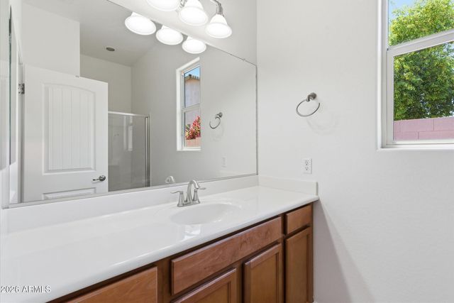674 E Sipapu Drive, Gilbert, AZ 85297