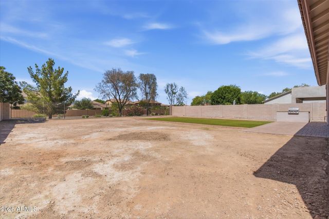674 E Sipapu Drive, Gilbert, AZ 85297