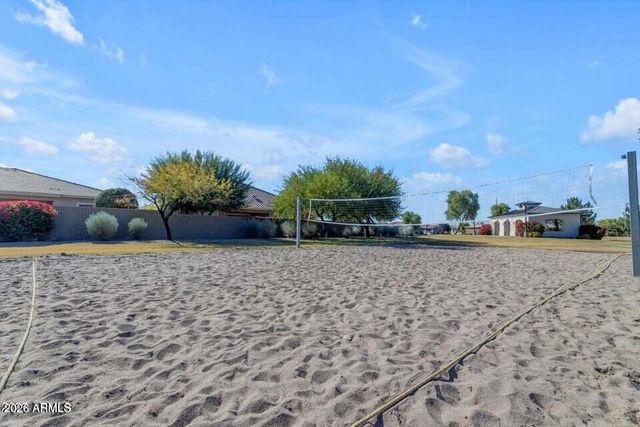674 E Sipapu Drive, Gilbert, AZ 85297