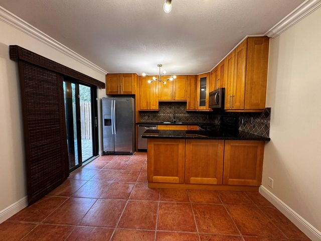 3205 Spanish Wells Dr C, Delray Beach, FL 33445