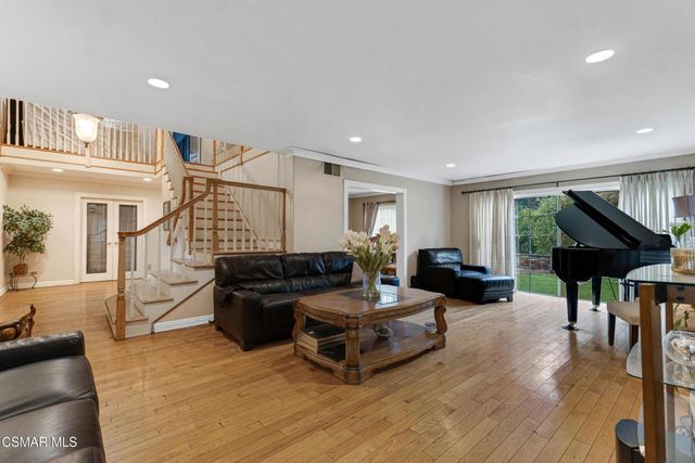 6108 Kentland Avenue, Woodland Hills, CA 91367