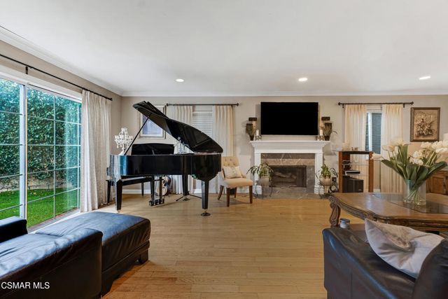 6108 Kentland Avenue, Woodland Hills, CA 91367