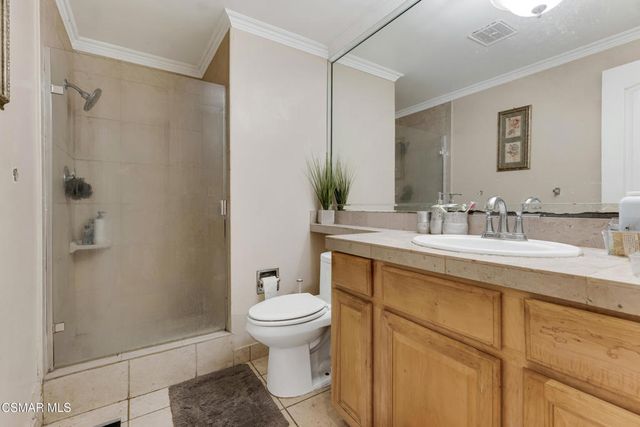 6108 Kentland Avenue, Woodland Hills, CA 91367