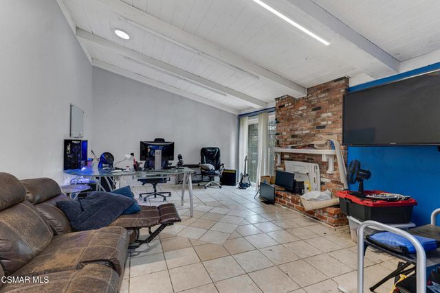 6108 Kentland Avenue, Woodland Hills, CA 91367