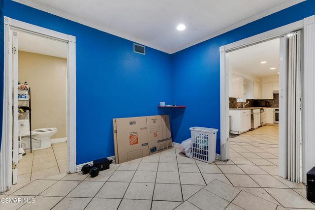 6108 Kentland Avenue, Woodland Hills, CA 91367