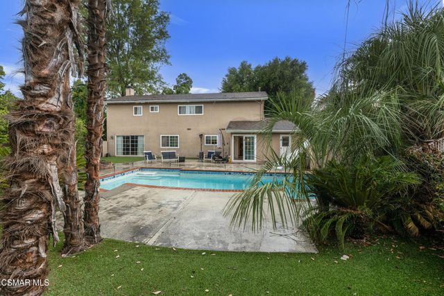 6108 Kentland Avenue, Woodland Hills, CA 91367