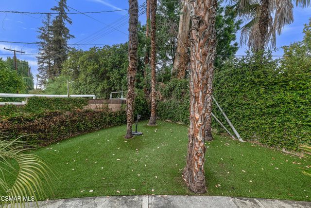6108 Kentland Avenue, Woodland Hills, CA 91367