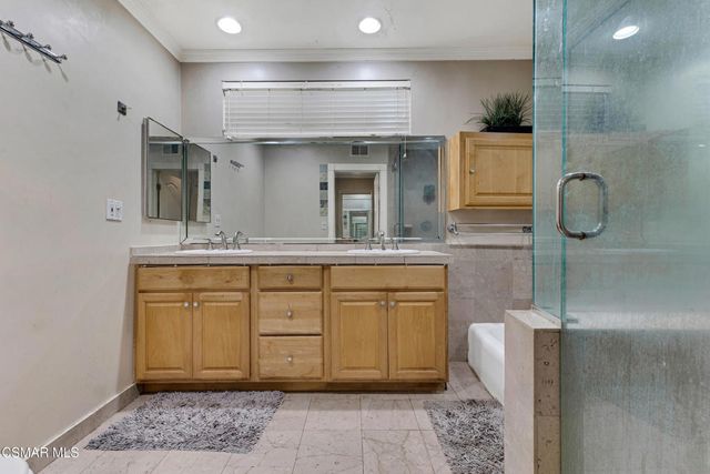 6108 Kentland Avenue, Woodland Hills, CA 91367
