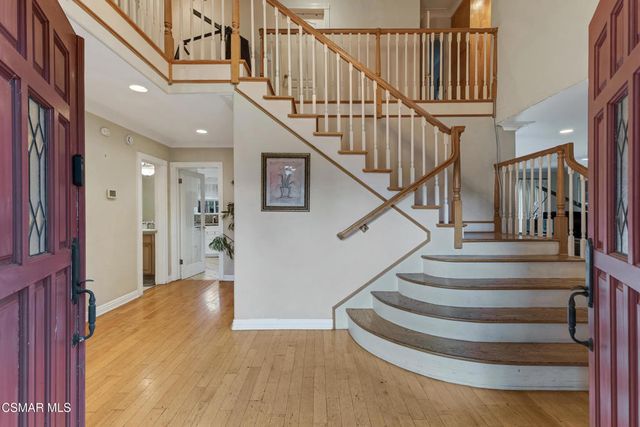 6108 Kentland Avenue, Woodland Hills, CA 91367