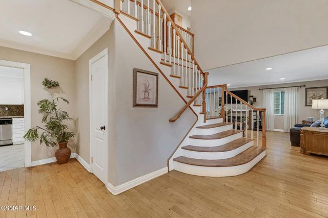 6108 Kentland Avenue, Woodland Hills, CA 91367