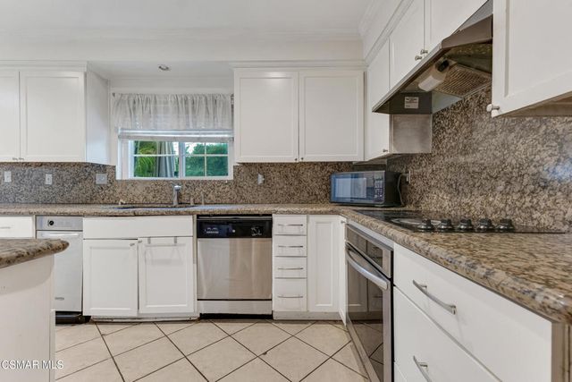 6108 Kentland Avenue, Woodland Hills, CA 91367