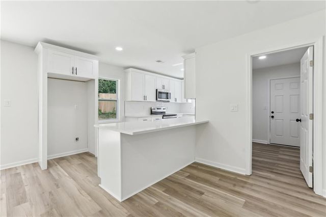 2744 Preston Drive, Decatur, GA 30034